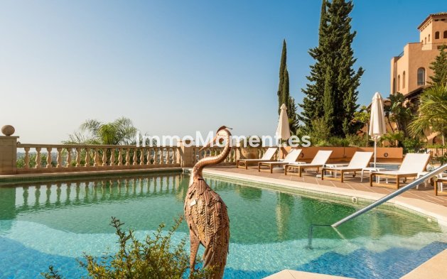 Wiederverkauf - Wohnung - Marbella - Nueva Andalucía