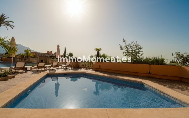 Wiederverkauf - Wohnung - Marbella - Nueva Andalucía