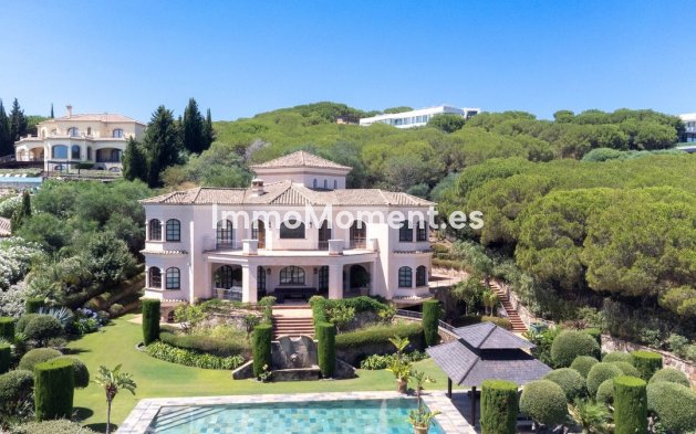 Wiederverkauf - Freistehende Villa - Sotogrande