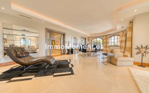 Wiederverkauf - Freistehende Villa - Sotogrande