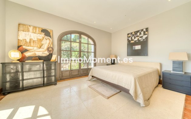 Wiederverkauf - Freistehende Villa - Sotogrande