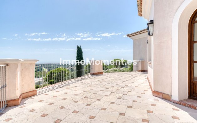Wiederverkauf - Freistehende Villa - Sotogrande