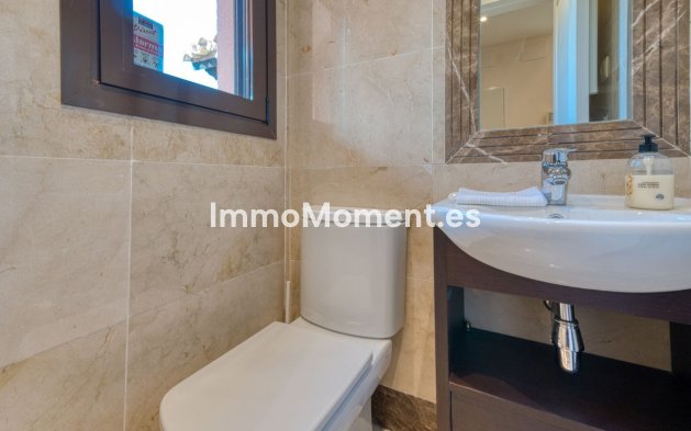 Revente - Maison mitoyenne - Estepona  - Estepona Centro