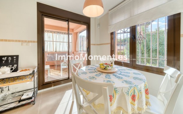Revente - Maison mitoyenne - Estepona  - Estepona Centro