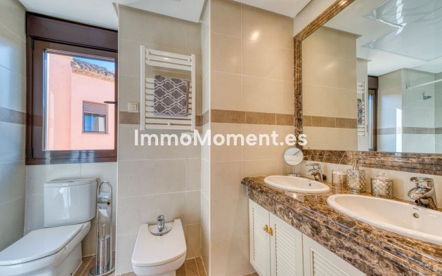 Revente - Maison mitoyenne - Estepona  - Estepona Centro