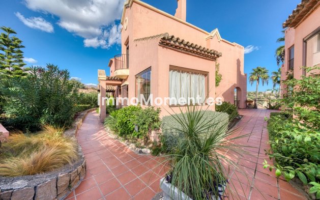 Revente - Maison mitoyenne - Estepona  - Estepona Centro