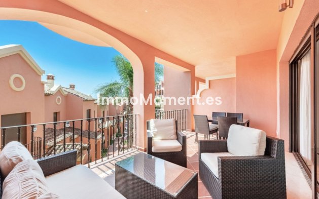 Bestaande woning - Geschakelde woning - Estepona  - Estepona Centro