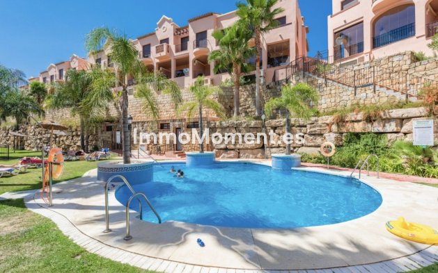 Bestaande woning - Geschakelde woning - Estepona  - Estepona Centro