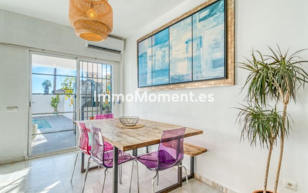 Resale - Villa - Estepona - New Golden Mile