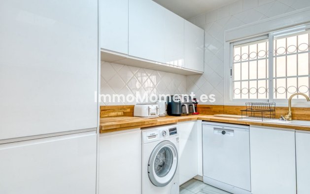 Resale - Villa - Estepona - New Golden Mile