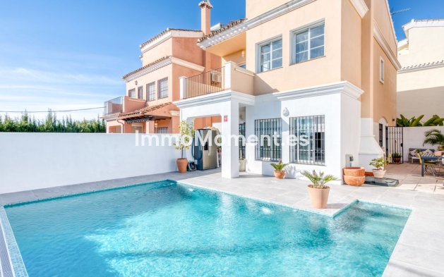 Resale - Villa - Estepona - New Golden Mile