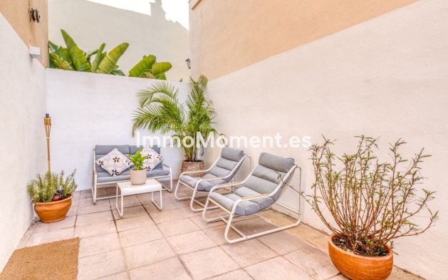 Resale - Villa - Estepona - New Golden Mile