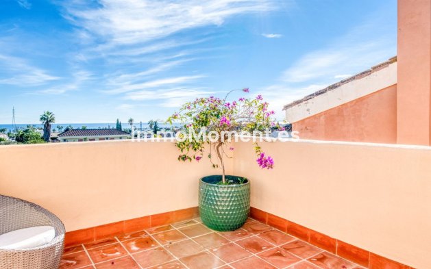 Resale - Villa - Estepona - New Golden Mile
