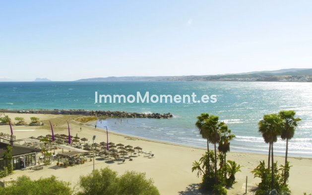 Resale - Apartment - Estepona - Estepona Centro