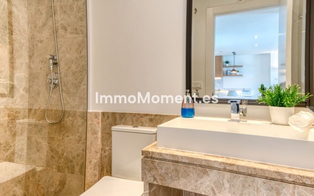 Resale - Villa - Marbella - Santa Clara