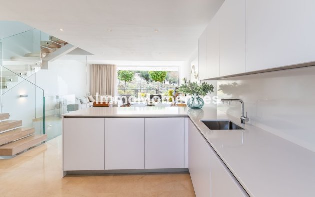 Resale - Townhouse - Marbella - Río Real