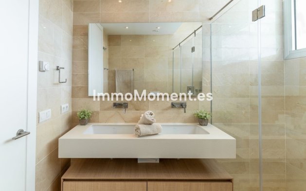 Resale - Townhouse - Marbella - Río Real