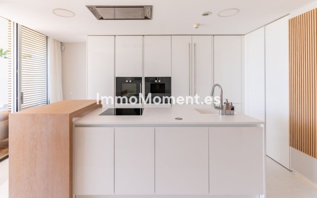 Bestaande woning - Appartement - Estepona  - Estepona Centro