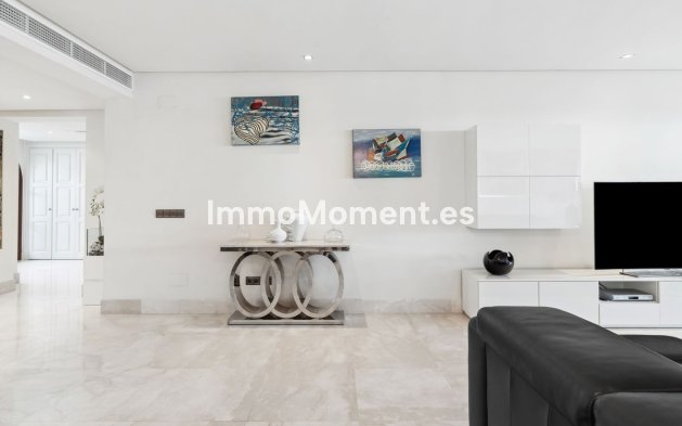 Revente - Appartement - Estepona  - Estepona Centro