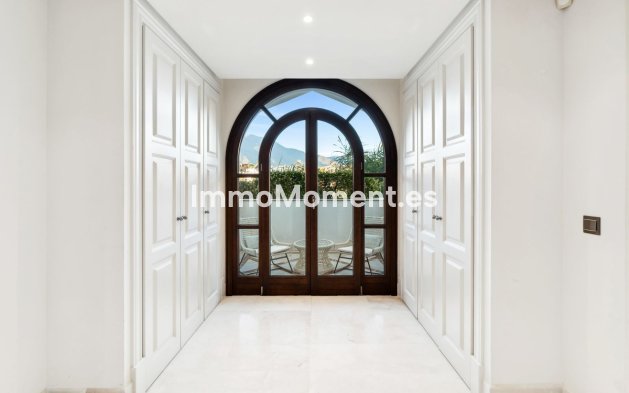 Revente - Appartement - Estepona  - Estepona Centro