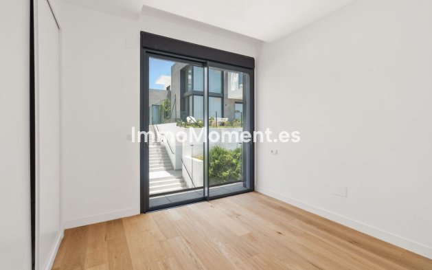 Revente - Villa - Marbella - Río Real