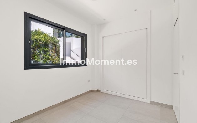 Revente - Villa - Marbella - Río Real