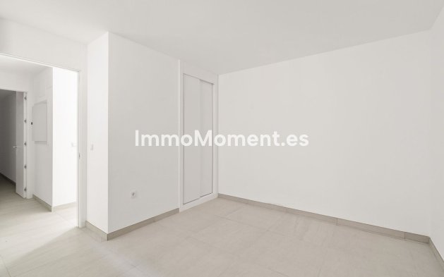 Revente - Villa - Marbella - Río Real