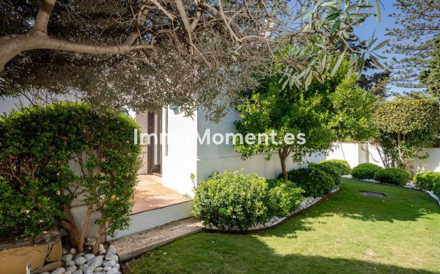 Wiederverkauf - Villa - Marbella - Guadalmina Baja