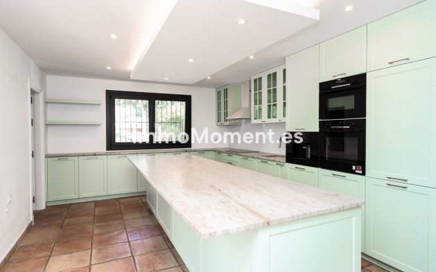 Wiederverkauf - Villa - Marbella - Guadalmina Baja