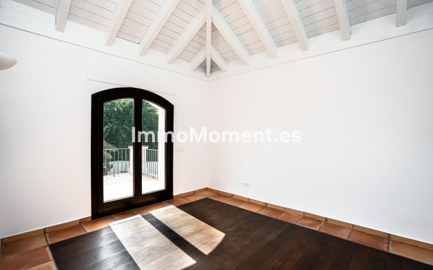 Wiederverkauf - Villa - Marbella - Guadalmina Baja