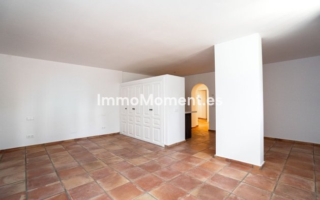 Wiederverkauf - Villa - Marbella - Guadalmina Baja