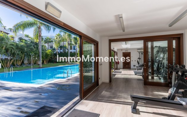 Revente - Appartement - Estepona  - Estepona Centro