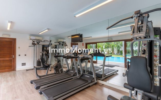 Revente - Appartement - Estepona  - Estepona Centro