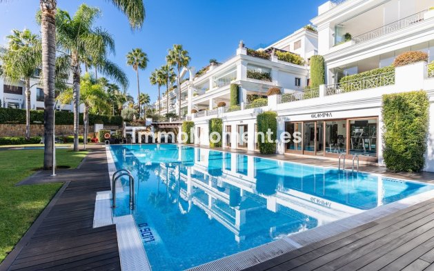 Revente - Appartement - Estepona  - Estepona Centro