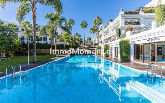 Revente - Appartement - Estepona  - Estepona Centro