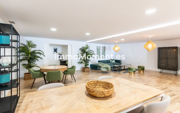 Wiederverkauf - Wohnung - Estepona  - Estepona Centro