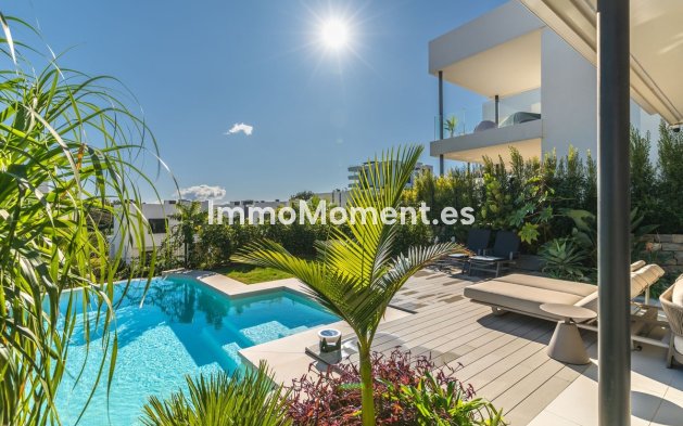 Revente - Villa - Marbella - Santa Clara