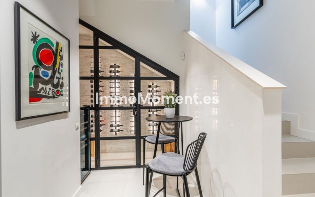 Revente - Villa - Marbella - Santa Clara