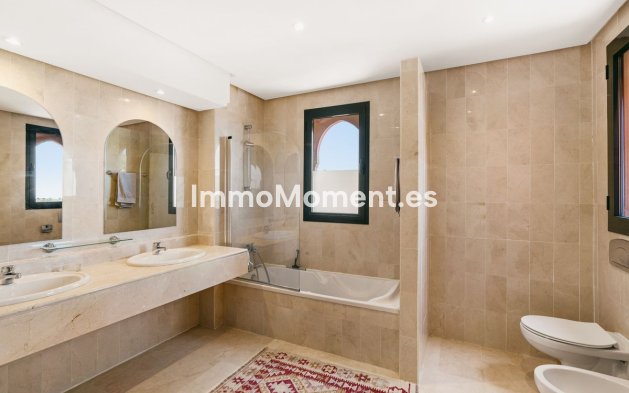 Resale - Apartment - Mijas - Calahonda