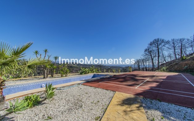 Wiederverkauf - Villa - Estepona  - Estepona Centro