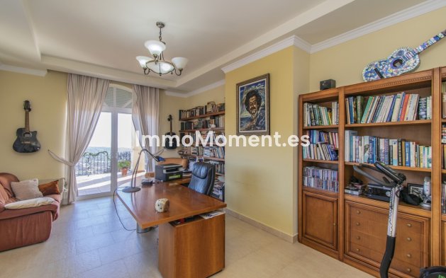 Wiederverkauf - Villa - Estepona  - Estepona Centro