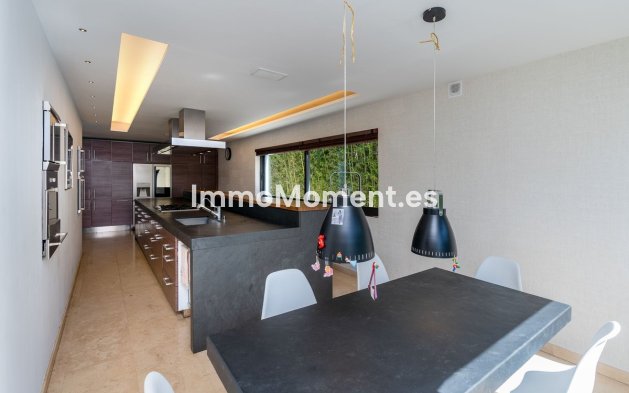 Bestaande woning - Villa - Estepona  - New Golden Mile