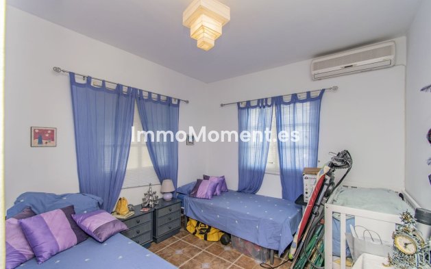 Revente - Villa - Intérieur                       - Monda