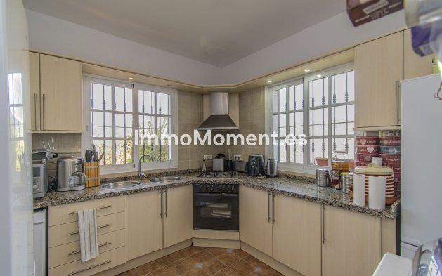 Revente - Villa - Intérieur                       - Monda