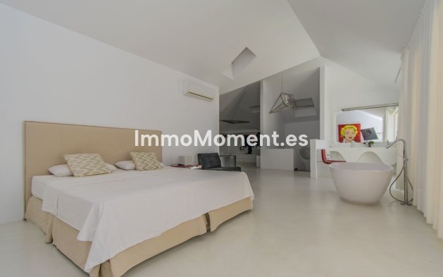 Resale - Apartment - Marbella - Nagüeles