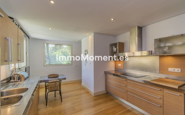 Resale - Apartment - Marbella - Nagüeles