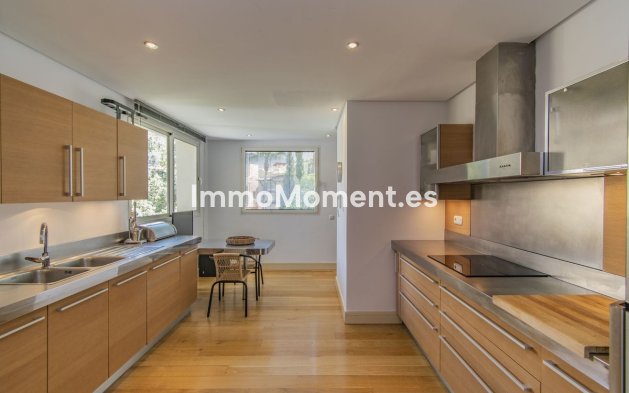 Resale - Apartment - Marbella - Nagüeles