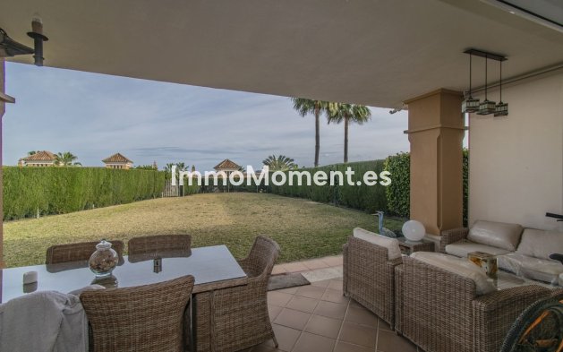 Resale - Villa - Marbella - Santa Clara
