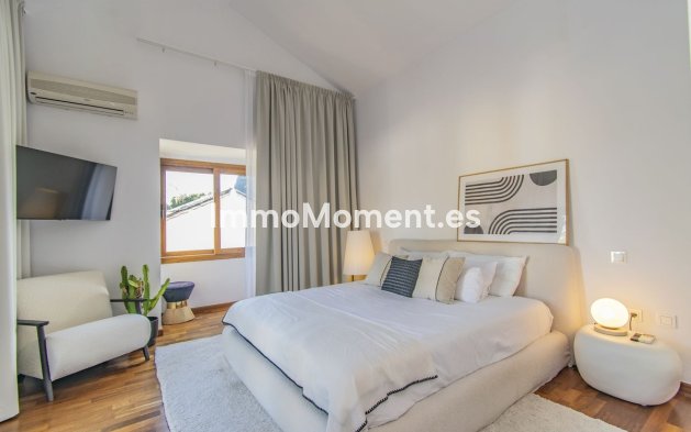 Resale - Villa - Marbella - Nagüeles