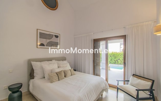Resale - Villa - Marbella - Nagüeles